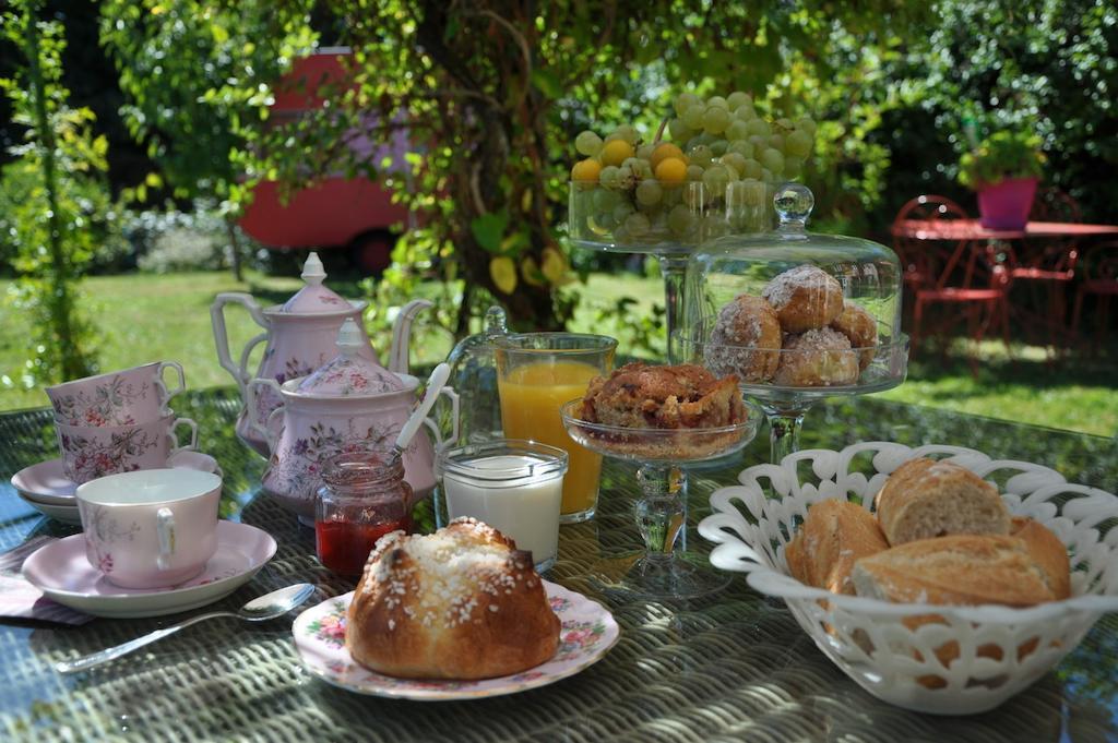 La Maison De Rose Bed & Breakfast Brossac Dış mekan fotoğraf