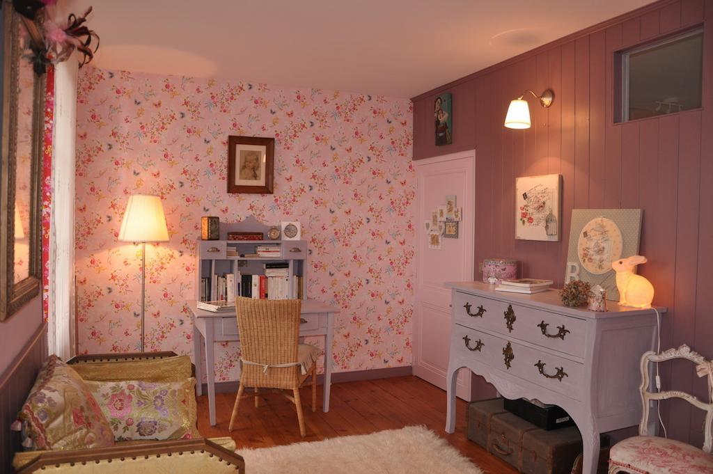 La Maison De Rose Bed & Breakfast Brossac Oda fotoğraf