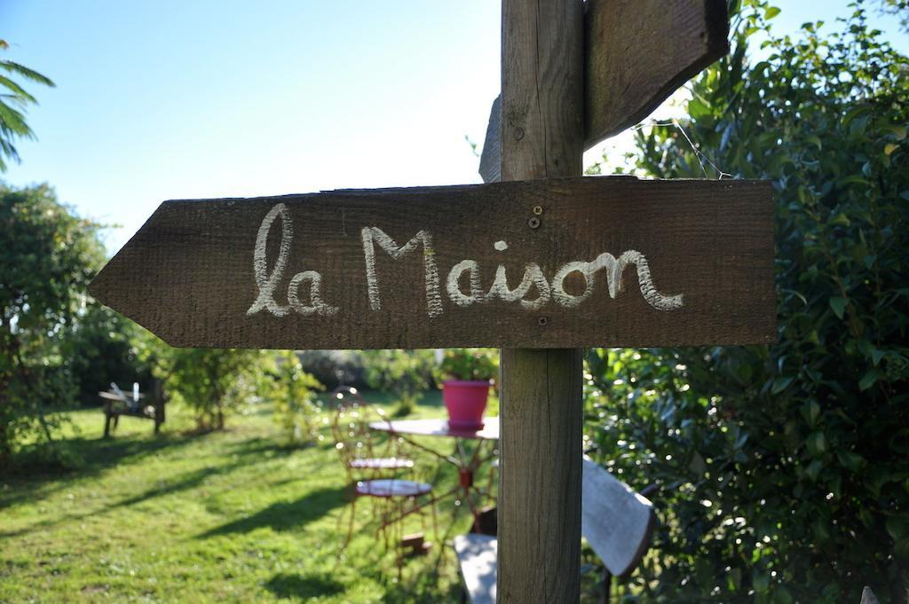 La Maison De Rose Bed & Breakfast Brossac Dış mekan fotoğraf